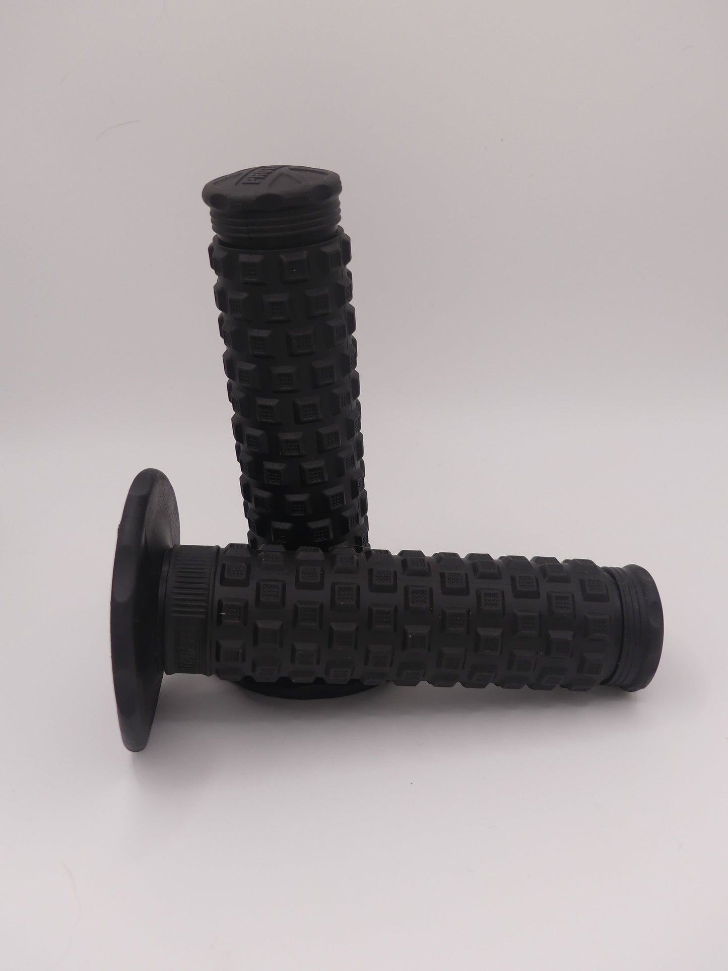 Protaper grips